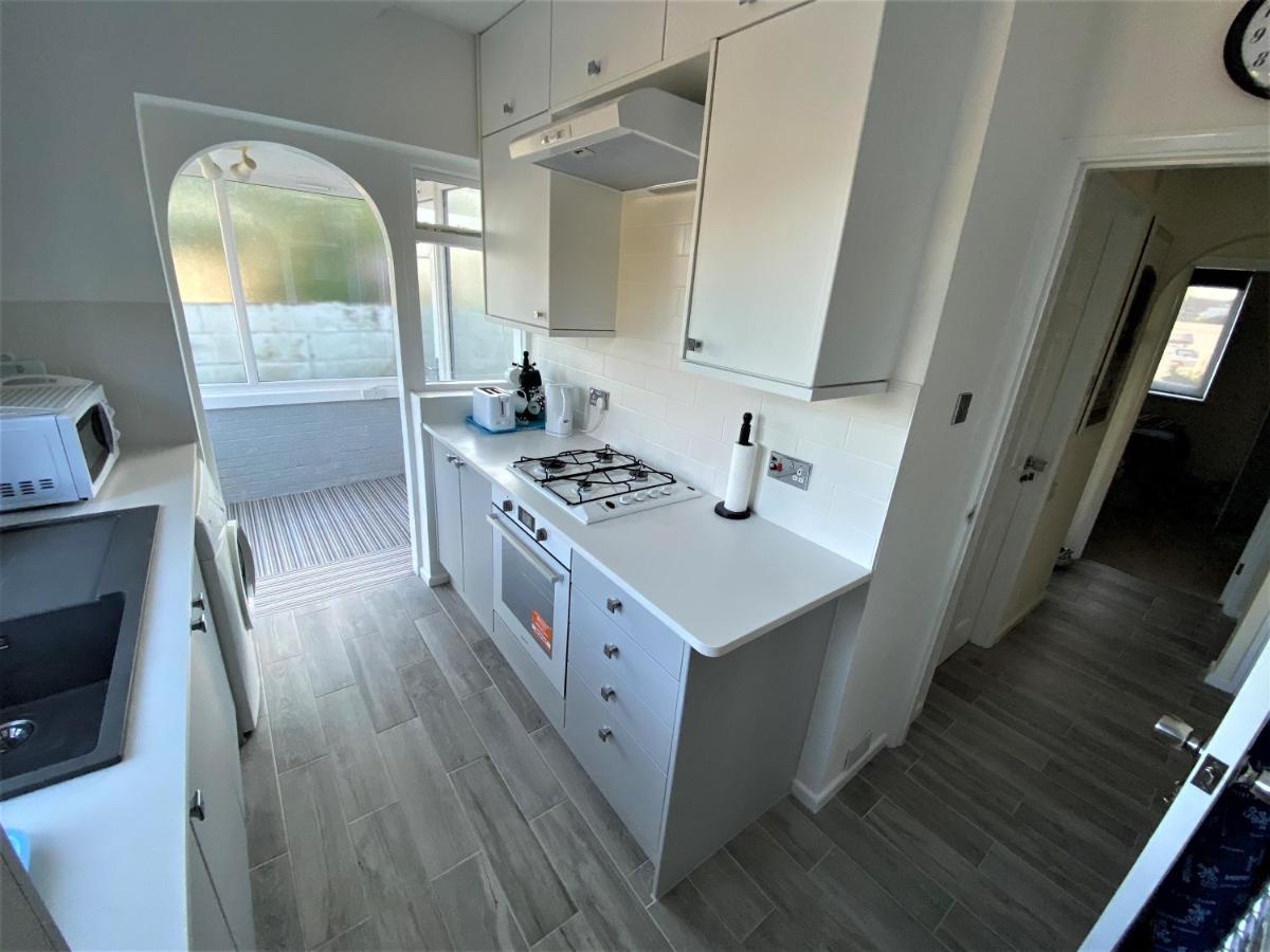 헤이스팅스 Luxury Suntrap In Private Complex St Leonards 아파트 외부 사진